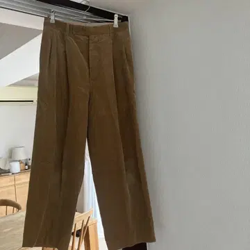 AURALEE 브라운 코듀로이 와이드 팬츠