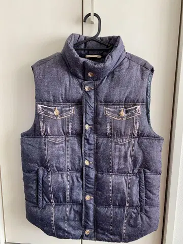 ZARA MAN 다운 베스트 사이즈 L 프린트 데님 패턴