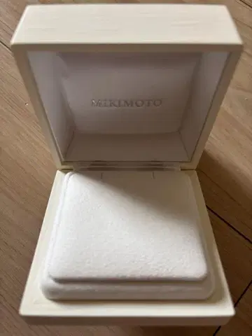 MIKIMOTO 목걸이 박스 화이트