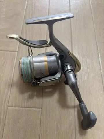 DAIWA TOURNAMENT 3000LBA 스피닝 릴
