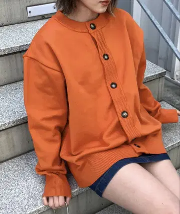 SNAP CLUB 오렌지 버튼 가디건 배송비 포함
