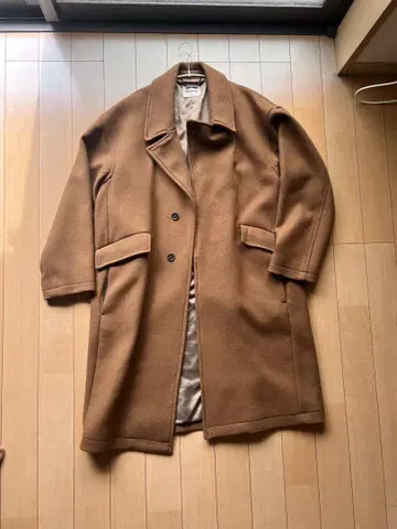 United Arrows monkey time 브라운 피코트