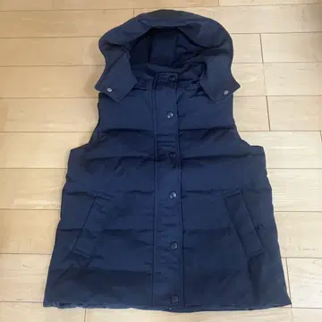 grand PARC 네이비 후드 부착 다운 베스트