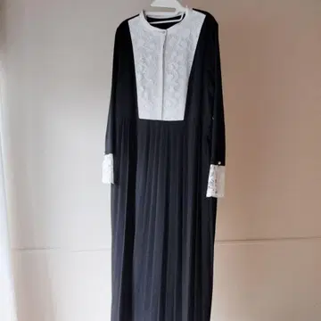 레이스 도킹 플리츠 원피스 메종 에쉘 Maison Echelle