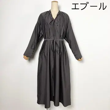 에부르 하이 카운트 코튼 새틴 허리 마크 원피스 카키 개더