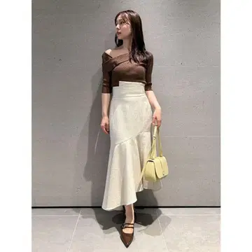 이번 시즌 신상! 스나이델 하이웨스트 자카드 머메이드 스커트 0