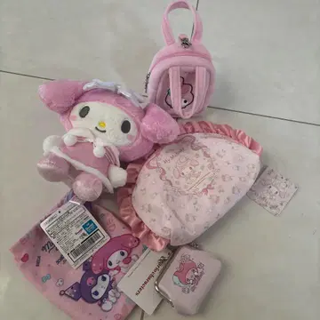 마이멜로디 봉제 인형과 잡화 세트
