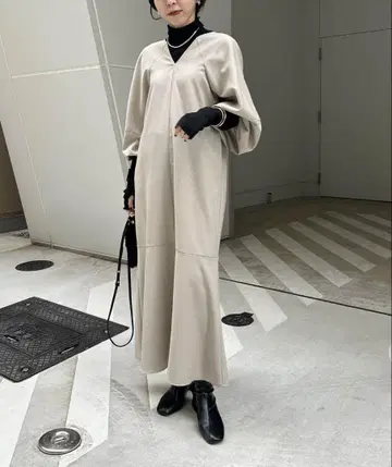 CAPRICIEUX LE'MAGE 퍼프 머메이드 원피스