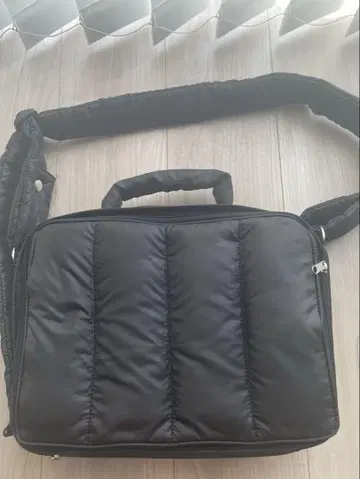 카란 블랙 퀼팅 마더백
