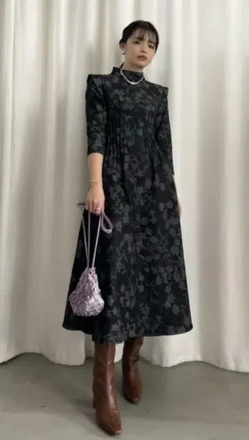 AMERI VINTAGE KEILY FLOWER DENIM DRESS