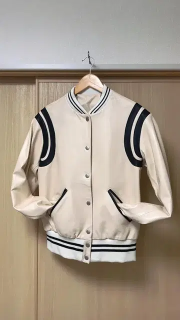 여성용 고급 천연 가죽 초소프트 램 가죽 스타디움 점퍼 야구 자켓