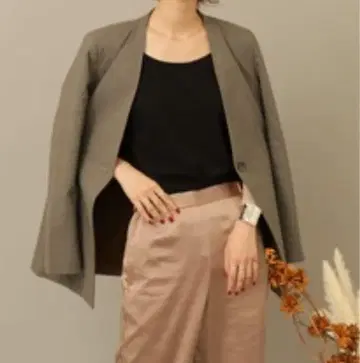 센스 오브 플레이스 노카라 자켓 브라운 하운드투스 체크 올 패턴