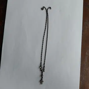 크로스 모티브 목걸이