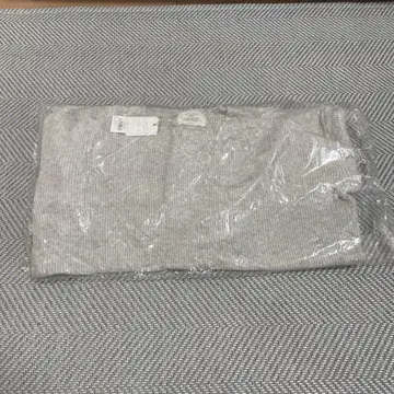 언그리드 니트 원피스