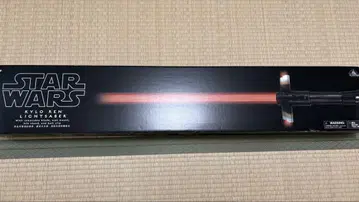 STAR WARS 카이로 렌 라이트세이버
