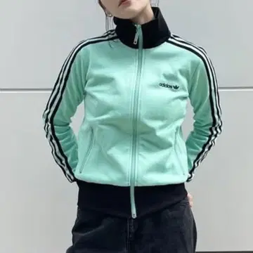 새상품급 아디다스 트랙 자켓 저리 트레포일 로고 바이컬러 M