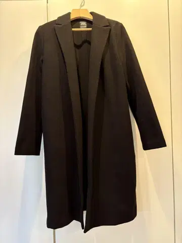 ZARA 블랙 롱 코트