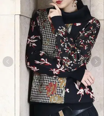 오샤레 워커 꽃 패턴 터틀넥 니트 완판템