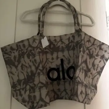 alo yoga 에코백