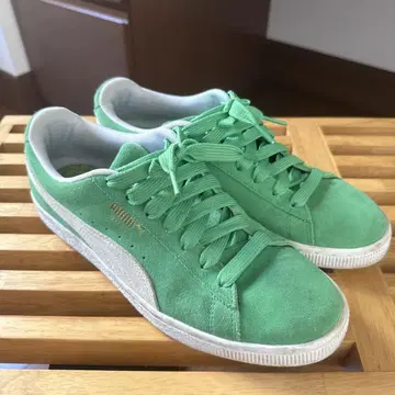 Puma 그린 스웨이드 스니커즈