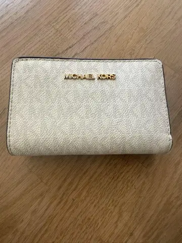 MICHAEL KORS 접이식 지갑 화이트