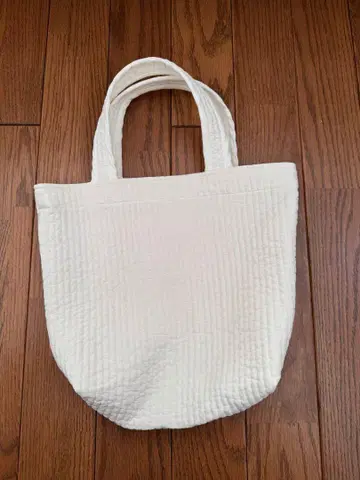 비오는날 화이트 미사용 새상품