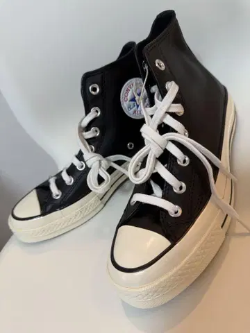 CONVERSE 척테일러 가죽 A07200C