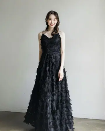 페더 드레스 블랙 웨딩
