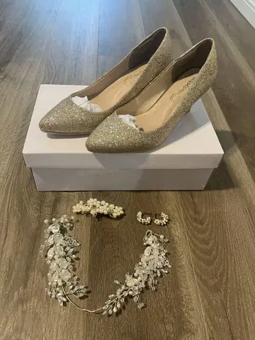 결혼식 펌프스 헤어 액세서리 2차 모임