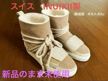 [미사용 새상품] INUIKII 스웨이드 어그 부츠 베이지색 35 사이즈