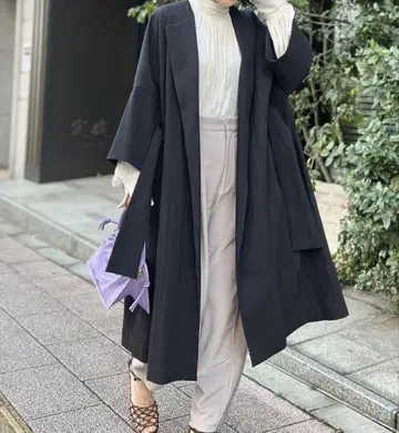 stunning lure 노카라 코트