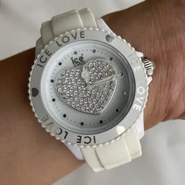 ICE WATCH 하트 손목시계
