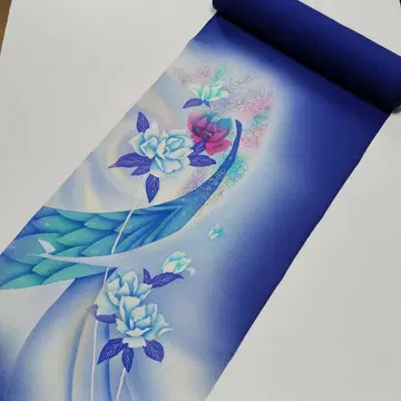 No.68 순수 실크 부착 옷감, 윤기 나는 블루 바탕에 장미