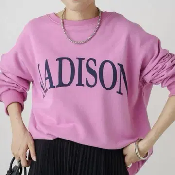 MADISON 로고 맨투맨 핑크