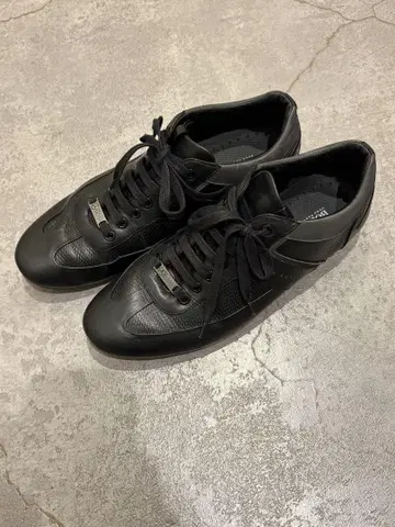 BOSS 블랙 스니커즈
