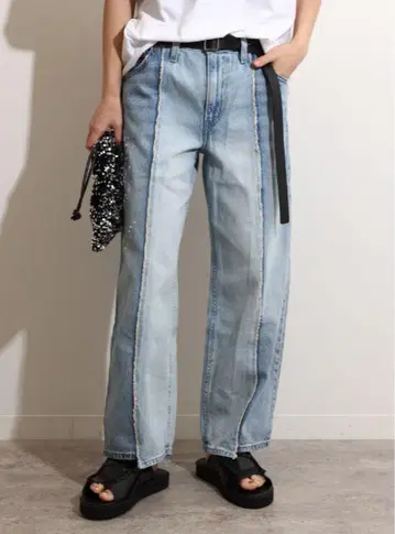 새상품급*리바이스*BAGGY DAD RECRAFTED