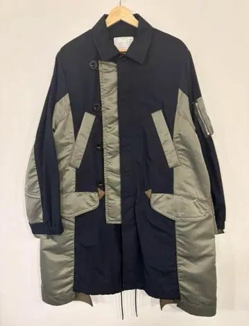 Sacai 도킹 밀리터리 코트 사이즈 1