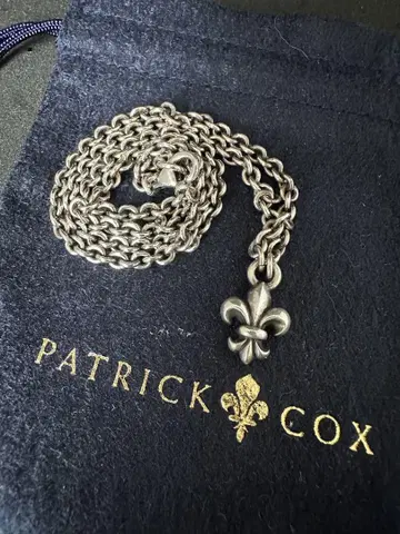 PATRICK COX 플뢰르 드 리스 목걸이