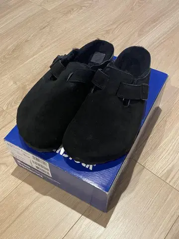 새상품 버켄스탁 보스턴 시어링 사이즈 43 (28cm)