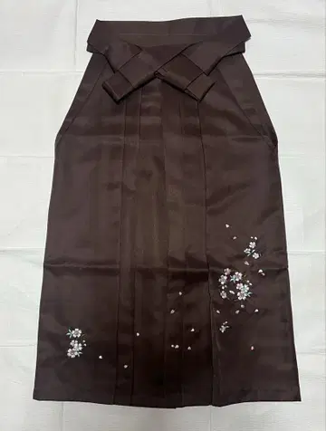브라운 하카마 꽃무늬 자수 S 설명 읽어주세요