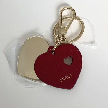 FURLA 키링 하트형 골드 레드 새상품