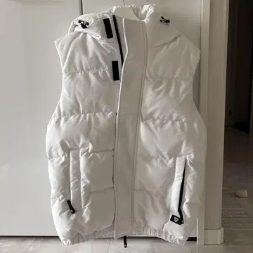 ZARA 후드 부착 화이트 다운 베스트