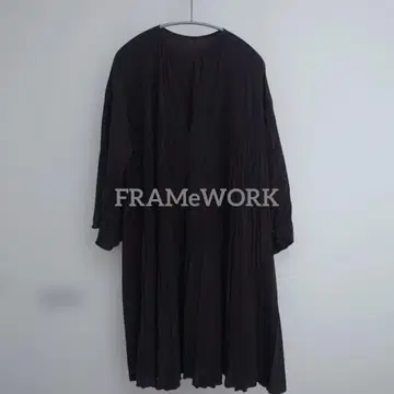 [ Framework ] 플리츠 가공 롱 기장 티셔츠