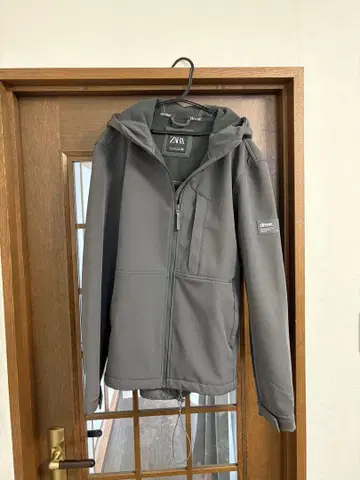 새상품급 ZARA dnwr 아우터 후드티