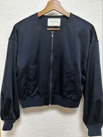 UNITED ARROWS 롯폰기점 한정판 네이비 새틴 봄버 자켓