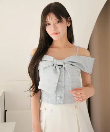 트위드 리본 오프숄더 상의 블루
