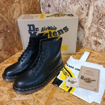 닥터마틴 8홀 부츠 잉글랜드제 90s