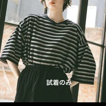 니코앤드 벨로아 보더 빅 T셔츠 블랙 시착만 한 상품