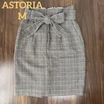 [새상품급] ASTORIA 체크 무늬 리본 타이트 스커트 포켓 부착