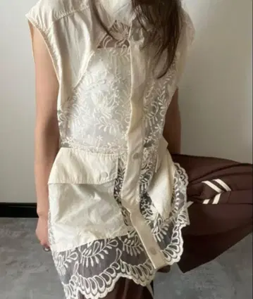 deux amour 레이스 베스트 아이보리
